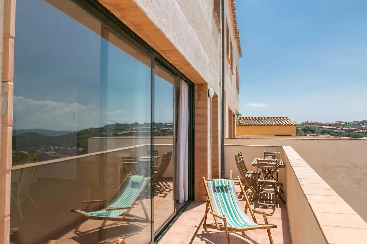 2 Bedroom Apartment In Begur Center. Sea Views, Terrace And Pool