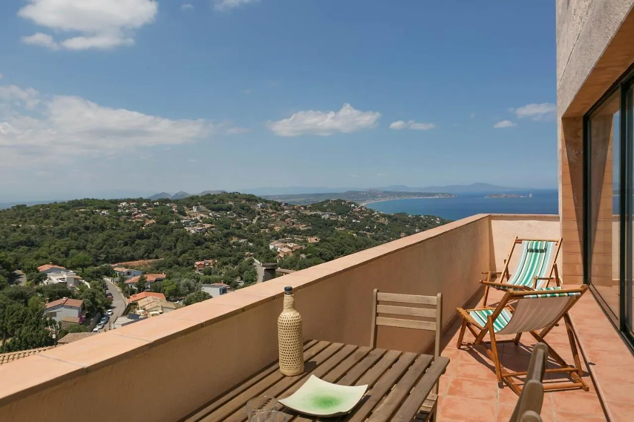 2 Bedroom Apartment In Begur Center. Sea Views, Terrace And Pool